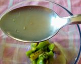 Foto del paso 5 de la receta: Kiwis rellenos con quesos, en salsa de kiwis