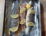 Une image de l'étape 4 de Rouget et loup de mer au four 🍋.