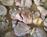 Foto del paso 4 de la receta: Solomillo de cerdo al ajillo