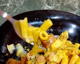 Foto del passaggio 15 della ricetta Insalata di pasta ricca estiva