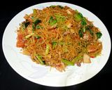 Foto langkah ke 5 dari resep Mie Goreng Cumi (Mie Jagung Goreng Plus Cumi).