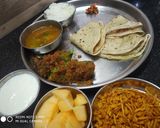 जैन करेला की सब्जी (नो ओनियन, नो गार्लिक)(Jain karela ki sabzi (No onion, no garlic) recipe in hindi रेसिपी चरण 5 फोटो