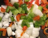 Foto del paso 1 de la receta: Salteado de Pollo con Salsa de Soja