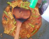 A picture of step 4 of Bean dry curry with tofu skin.