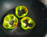 குடமிளகாய் ஆம்லெட் ரெசிபி ஸ்டேப் 3 புகைப்படம்
