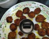 A picture of step 9 of Tandoori stuffed mushroom mattar masala (no garlic,no onion).