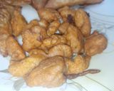 A picture of step 3 of Chicken pakora.