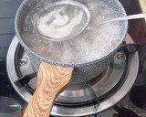 Foto langkah ke 1 dari resep 17. Rawon Daging Khas Surabaya - Rempah Indonesia TOP banget!.