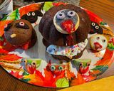 Hình bước làm 3 của món Những chiếc bánh Halloween ngộ nghĩnh dễ thương