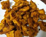 A picture of step 2 of Tikka masala.