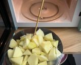 Foto del paso 2 de la receta: Saquitos de morcilla leonesa y manzana
