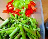 Φωτογραφία βήματος 3 της συνταγής Μοσχάρι stir-fry με σπαράγγια C&G