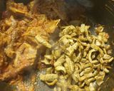 A picture of step 5 of Mutton karely.