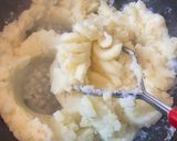 Foto del paso 3 de la receta: Puré de papas súper cremoso 🥔