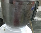 A picture of step 2 of Bounce choko Milkshake.