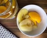 Foto del paso 2 de la receta Desayuno saludable de fruta en su jugo sin azúcares añadidos con yogurt casero