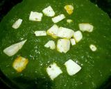 A picture of step 5 of Palak Paneer.