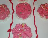 Foto del paso 4 de la receta: Pastelitos de mus de queso y mus de fresas naturales