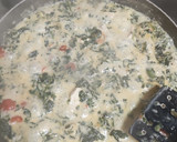 Foto del paso 9 de la receta: Pollo con salsa de espinacas y tomatitos cherry