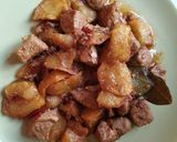 Foto del paso 4 de la receta Lomo con ajos y patatas