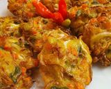 Foto langkah ke 3 dari resep Bakwan Sayur Kriuk - Kriuk ala Dapoer Mama Cindhy.