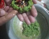 A picture of step 6 of Stuffed Paan Laddu.