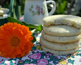 Foto del paso 5 de la receta: Galletitas de limón con harina de arroz y semillas de amapolas🌼