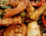 รูปขั้นตอนการทำที่ 4 ของ "กุ้ง&หมึกผัดพริกเผา" Stir Fried Shrimp&Squid with Chili Paste