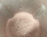 Foto del paso 2 de la receta: 84. Mousse de queso con fresas y membrillo con nueces (postre)