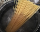 Foto del paso 1 de la receta: Espagueti en salsa de espinacas