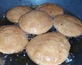 A picture of step 22 of Khasta Kachori.