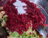 A picture of step 1 of Beetroot tikki.