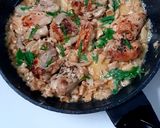 Foto langkah ke 5 dari resep Chicken with mushroom sauce.