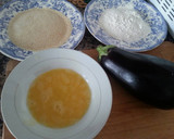 Foto del paso 1 de la receta: Pizza de berenjenas empanadas