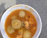 Foto langkah ke 4 dari resep Cilok kuah merah.