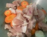 Foto langkah ke 5 dari resep Sup Oyong Mi Creamy Onion.