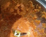 A picture of step 2 of Tomato khichadi.