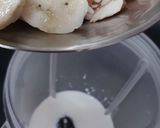 A picture of step 2 of Oats and dates milkshake.