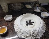 Foto del paso 1 de la receta: Medialunas de Manteca