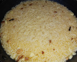 Foto del paso 4 de la receta: Arroz desglazado con cilantro cimarrón y ajo