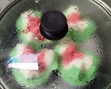 Foto langkah ke 5 dari resep Bolu Kukus Mekar.