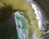 Foto langkah ke 2 dari resep Potato Balls.
