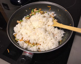 Foto del paso 4 de la receta: Arroz tres delicias con Tofu