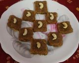 A picture of step 7 of Makhana burfi.