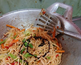 Foto langkah ke 4 dari resep Mie Lodeh.