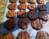 Foto del paso 4 de la receta: Galletitas saludables de avena y algarroba