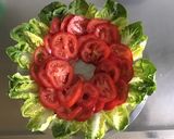 Une image de l'étape 2 de Salade d été aux tomates.