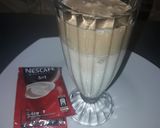 A picture of step 4 of Dolgona coffee.