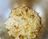 Foto del paso 1 de la receta: ARROZ CREMOSO CON BERENJENAS Y DOS QUESOS 🧀🫕🧀🍆🍚🍄‍🟫🍆🍚🌽