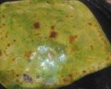 A picture of step 3 of Palak paratha.
